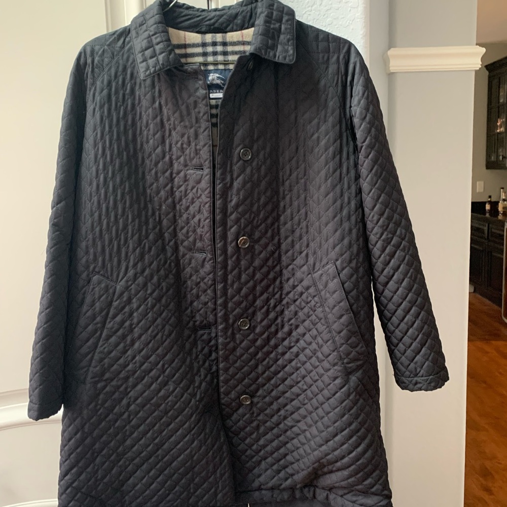 Burberry Quilted Jacket w/detachable hood.